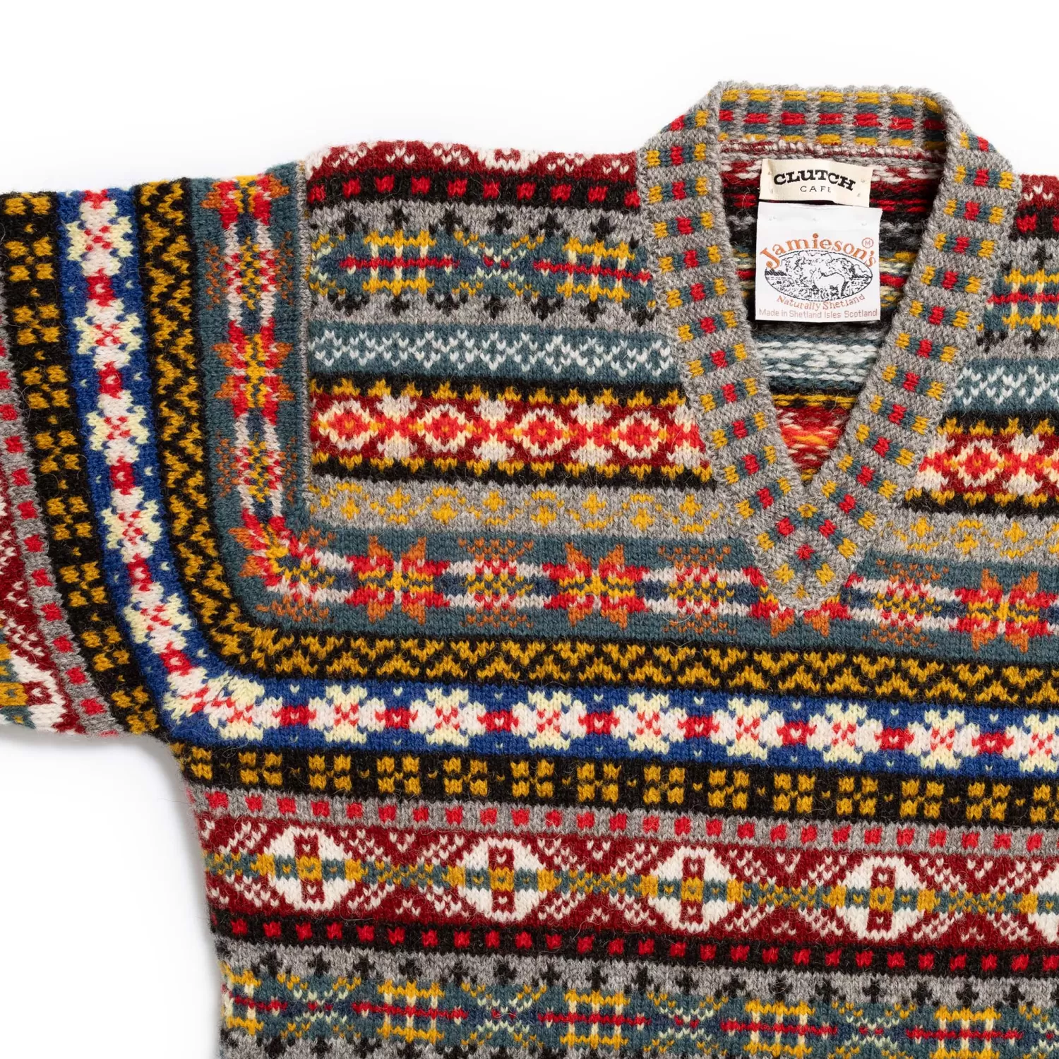Jamieson's Of Shetland Knitwear<Jamieson's for Clutch Cafe Fair-Isle V-Neck Pullover with Graduated Rib #136 Light Grey x Red